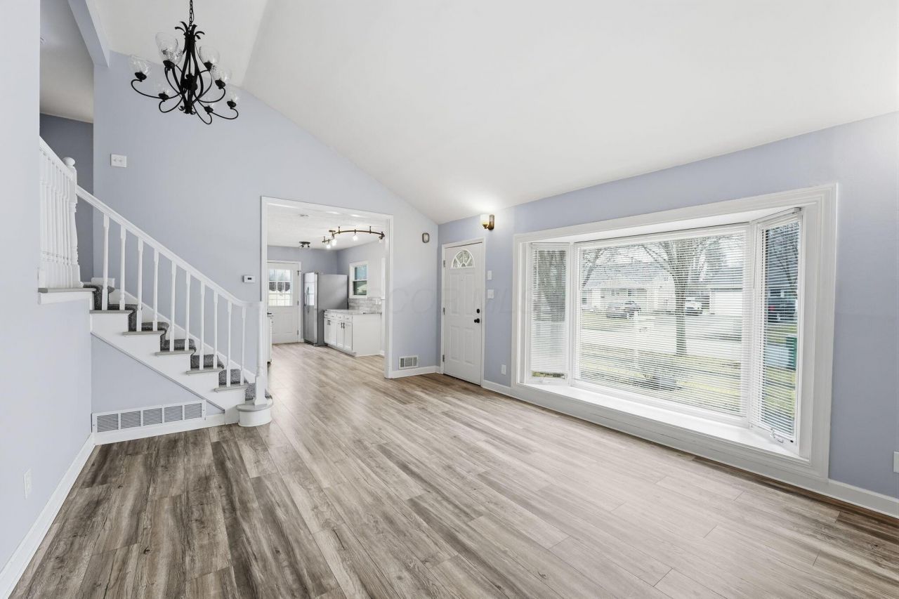 1260 Country Club Road, Columbus, OH 43227 Main Photo