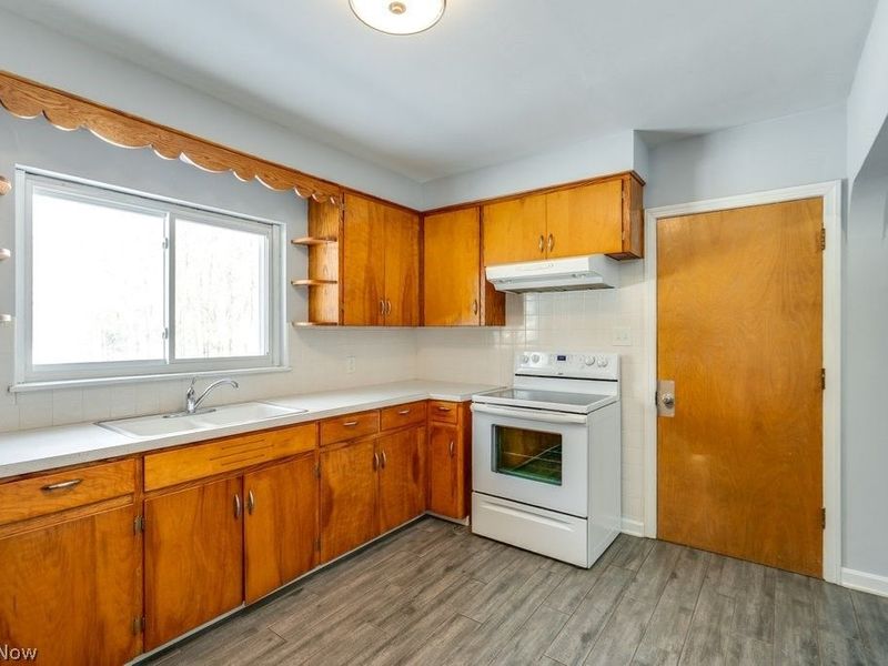 900 State Mill Road, Akron, OH 44319 Photo 12