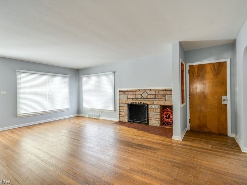 900 State Mill Road, Akron, OH 44319 Photo 6