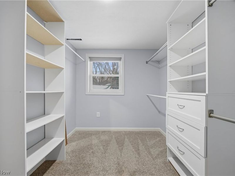 8060 Garnet Avenue NE, Canton, OH 44721 Photo 17