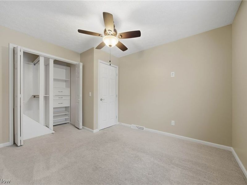 8060 Garnet Avenue NE, Canton, OH 44721 Photo 22