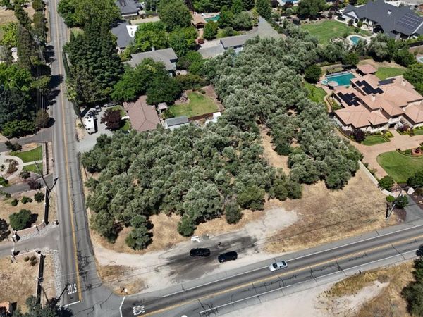 Barton Rd, Granite Bay, CA 95746