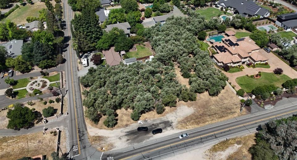 Barton Rd, Granite Bay, CA 95746 Photo