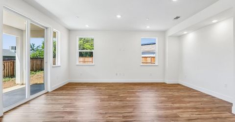 2395 Briar Meadow Cir, Auburn, CA 95603 Photo