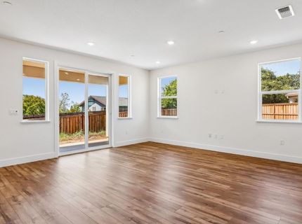 2395 Briar Meadow Cir, Auburn, CA 95603 Photo