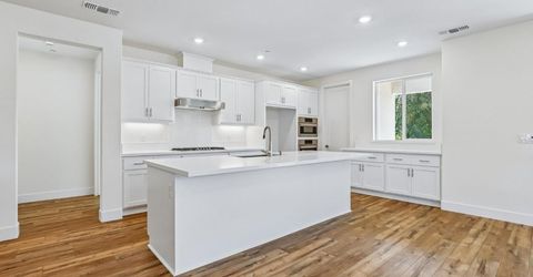 2395 Briar Meadow Cir, Auburn, CA 95603 Photo