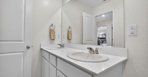 7816 Dracut Dr, Elk Grove, CA 95758 Photo