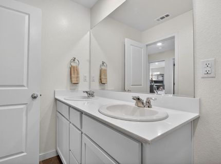 7816 Dracut Dr, Elk Grove, CA 95758 Photo