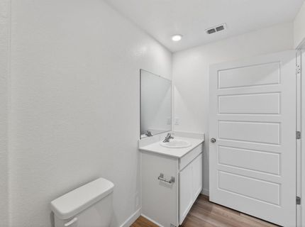 7478 Chadbourne Way, Sacramento, CA 95829 Photo