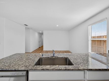 7478 Chadbourne Way, Sacramento, CA 95829 Photo