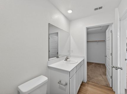 7478 Chadbourne Way, Sacramento, CA 95829 Photo