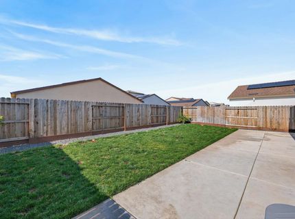 7478 Chadbourne Way, Sacramento, CA 95829 Photo