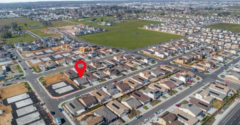 7478 Chadbourne Way, Sacramento, CA 95829 Photo