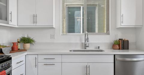 310 1st Ave, Sacramento, CA 95818 Photo