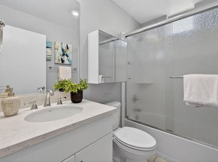 310 1st Ave, Sacramento, CA 95818 Photo