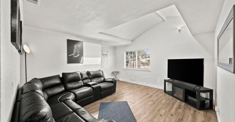 4400 79th St, Sacramento, CA 95820 Photo