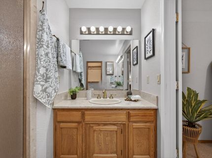 14 Rose River Ct, Sacramento, CA 95831 Photo