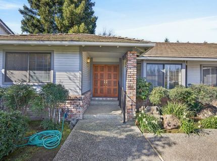 14 Rose River Ct, Sacramento, CA 95831 Photo