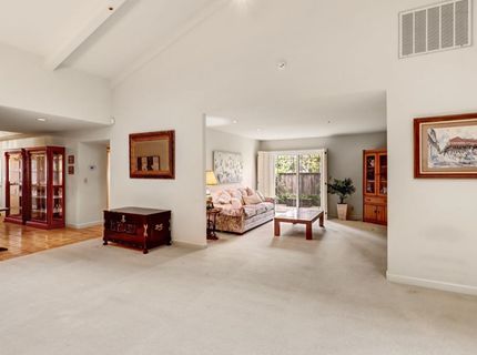 2812 Lacy Ln, Sacramento, CA 95821 Photo