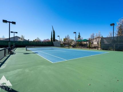 2260 Ryedale Ln, Sacramento, CA 95835 Photo