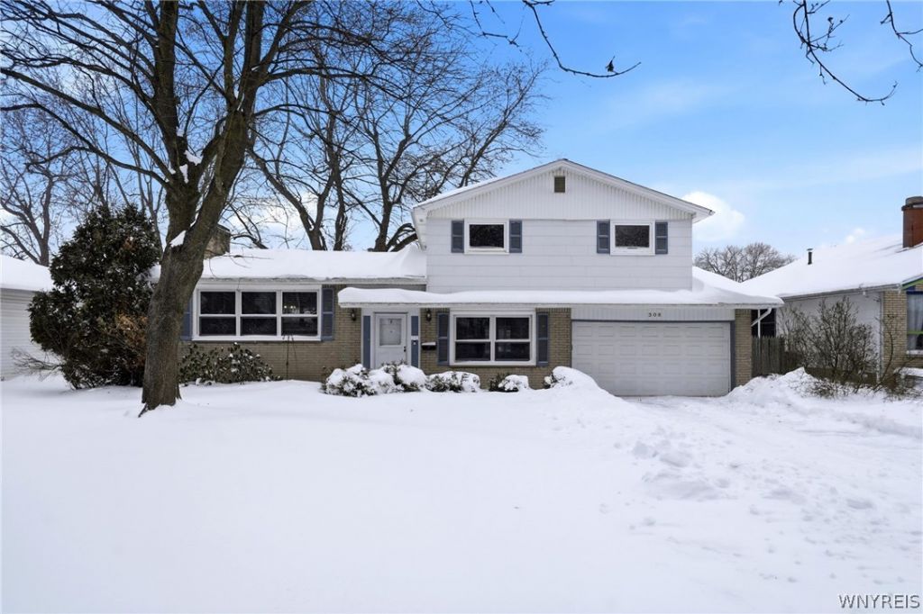 308 Patrice Terrace, Williamsville, NY 14221 Main Photo