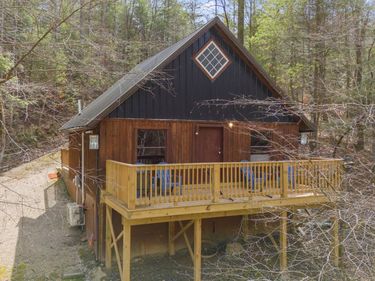 645-1 Right Fork Fixer Road, Beattyville, KY 41311