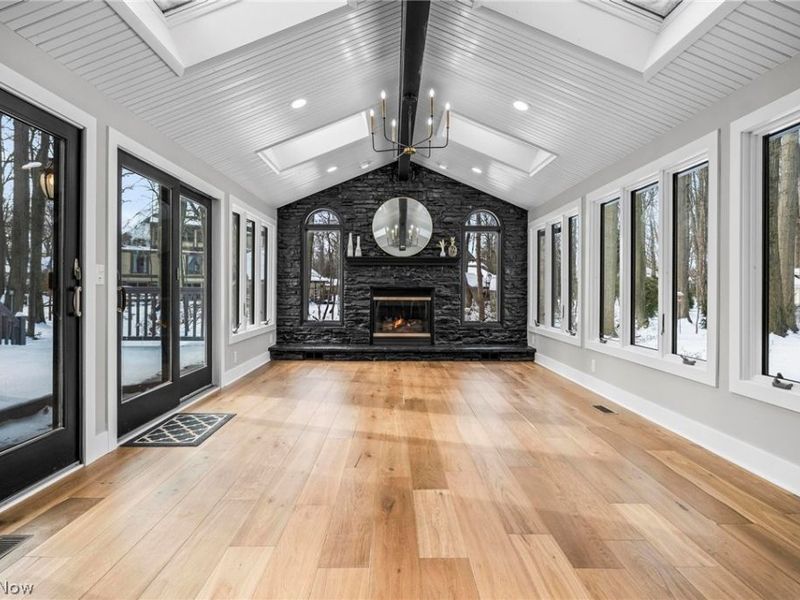 31129 Huntington Woods Parkway, Bay Village, OH 44140 Photo 14