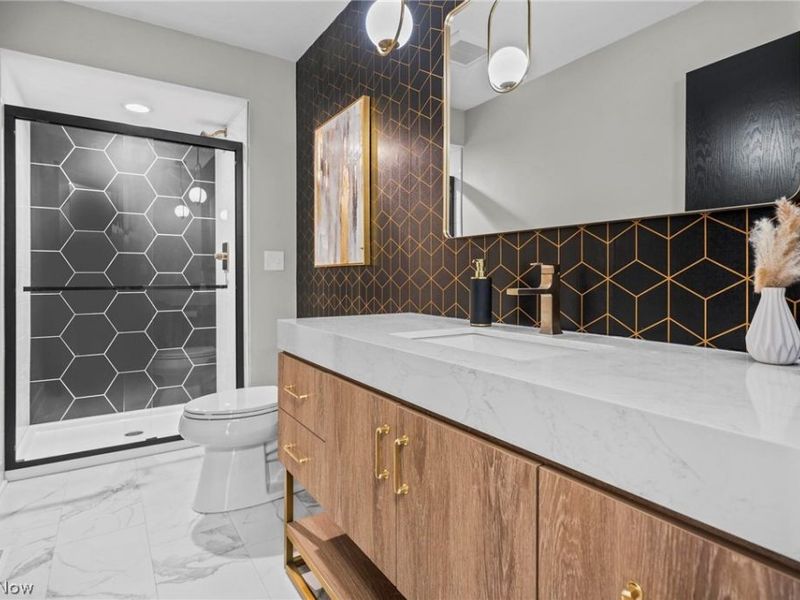 31129 Huntington Woods Parkway, Bay Village, OH 44140 Photo 22