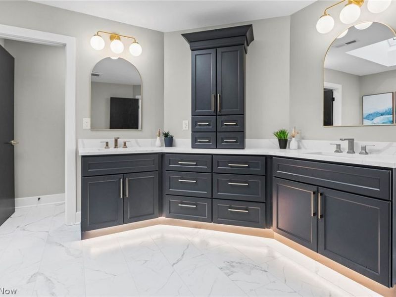 31129 Huntington Woods Parkway, Bay Village, OH 44140 Photo 32