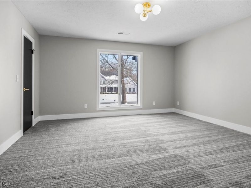 31129 Huntington Woods Parkway, Bay Village, OH 44140 Photo 33