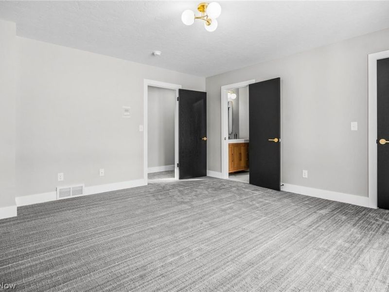 31129 Huntington Woods Parkway, Bay Village, OH 44140 Photo 34