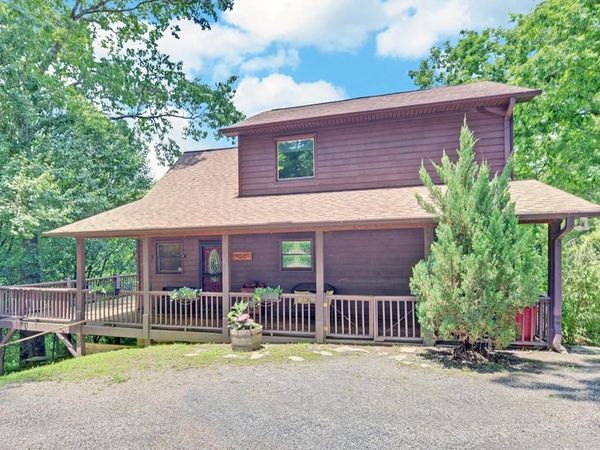 56 Waxwing Trail, Murphy, NC 28906