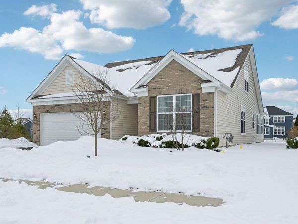 211 Solstice Road, Delaware, OH 43015