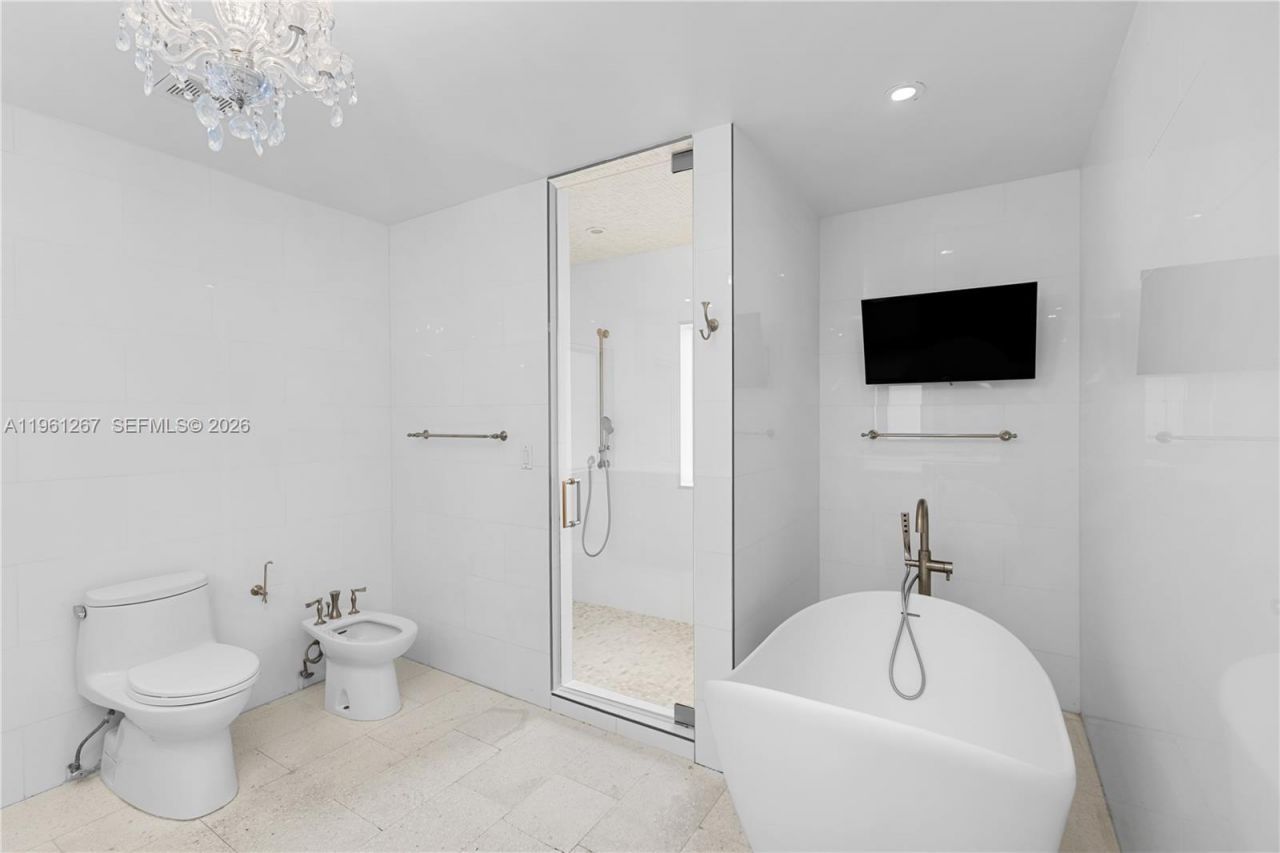 20205 W Oak Haven Cir, Miami, FL 33179 Photo
