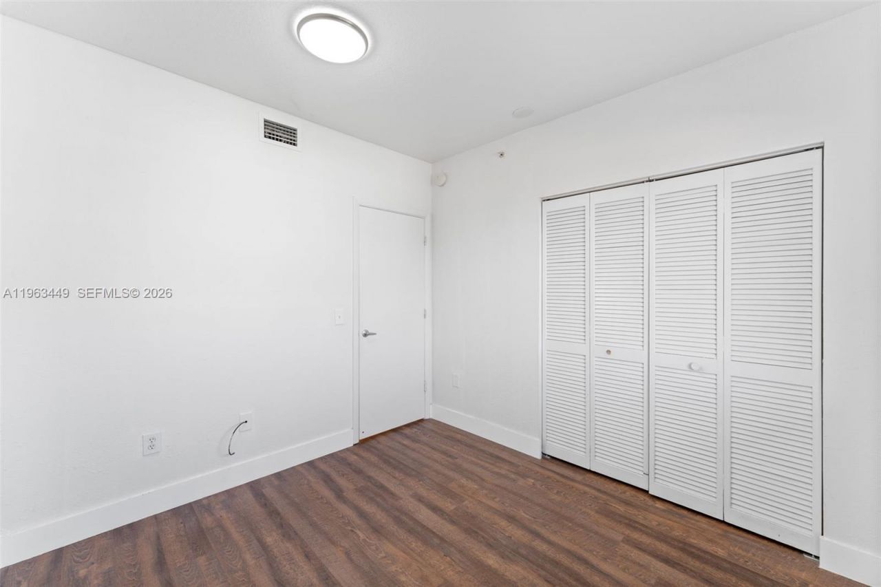 36 NW 6th Ave , Unit 502, Miami, FL 33128 Photo