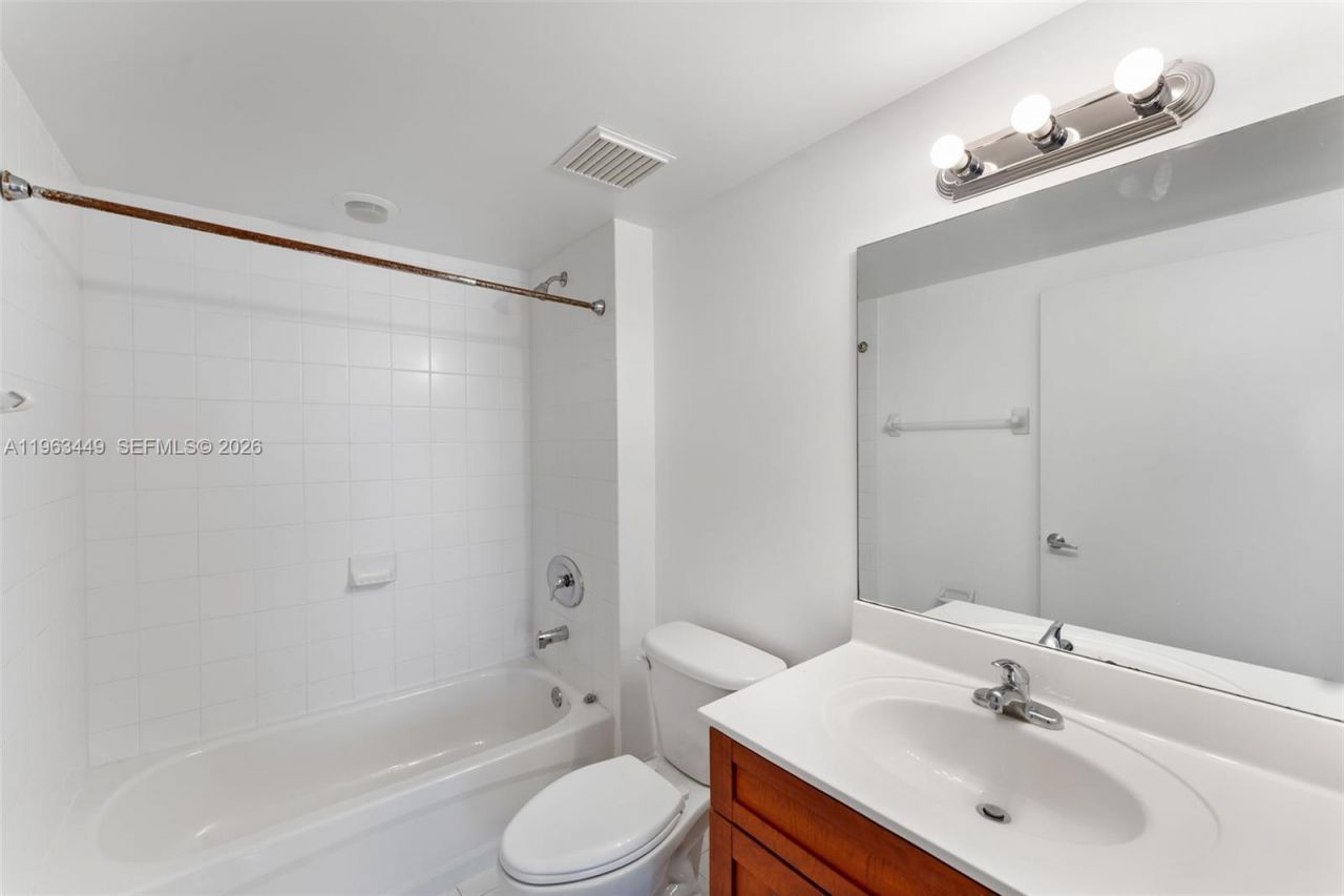 36 NW 6th Ave , Unit 502, Miami, FL 33128 Photo