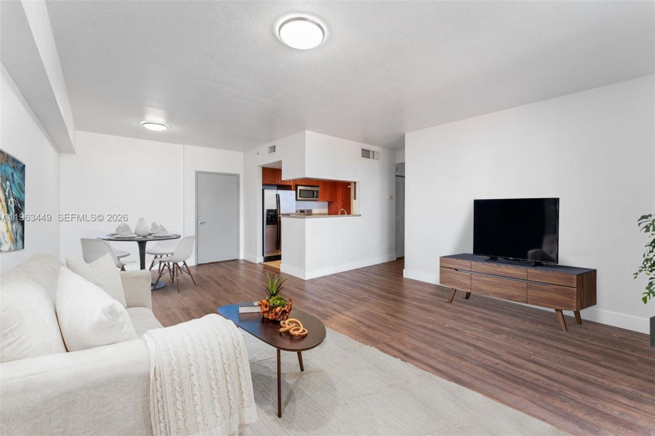 36 NW 6th Ave , Unit 502, Miami, FL 33128 Photo