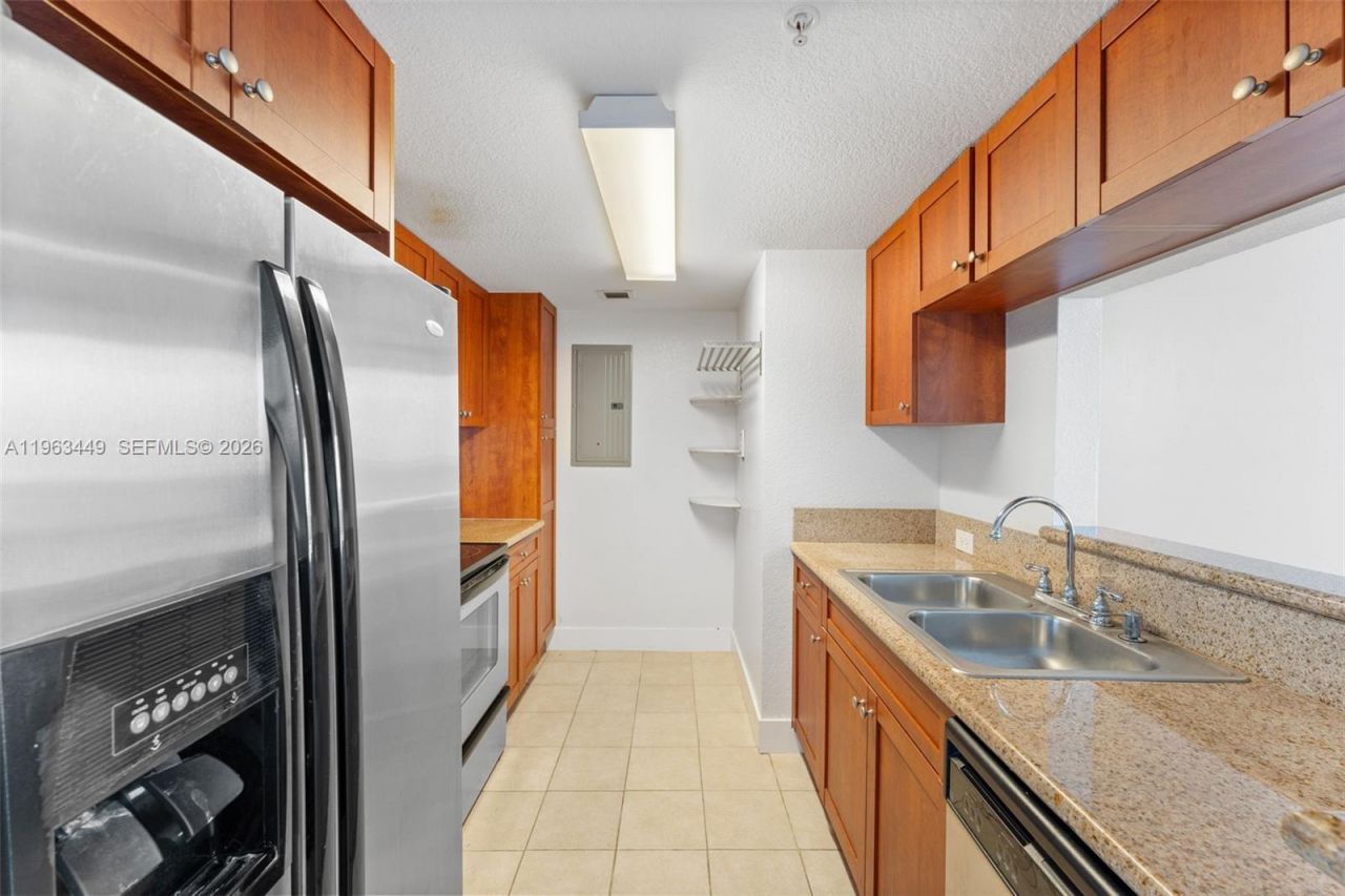 36 NW 6th Ave , Unit 502, Miami, FL 33128 Photo