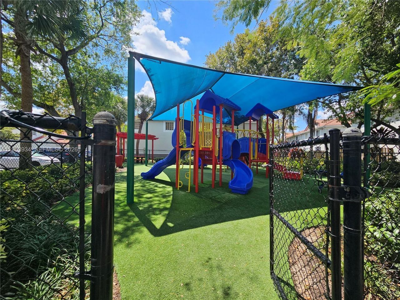 3686 San Simeon Cir, Unit 3686, Weston, FL 33331 Photo