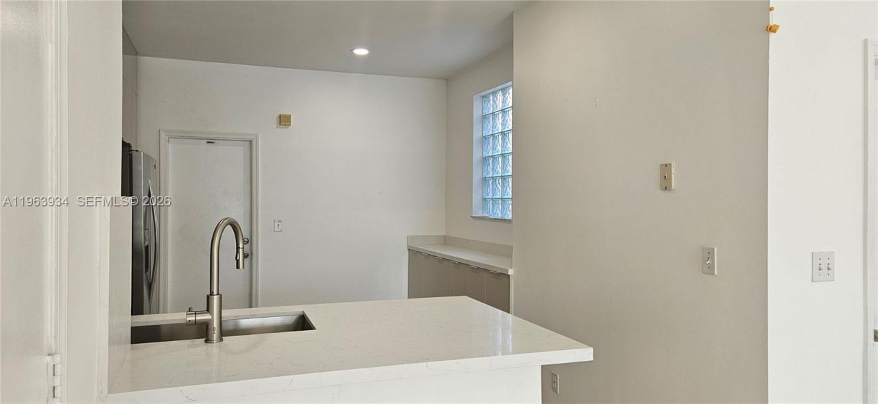 3686 San Simeon Cir , Unit 3686, Weston, FL 33331 Photo