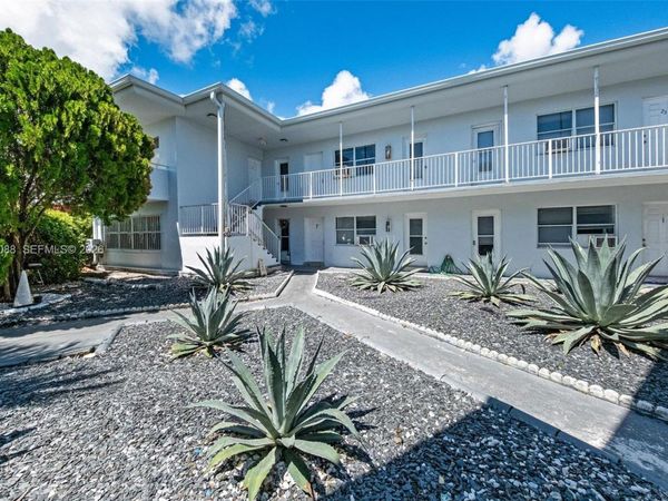 7271 Gary Ave , Unit 25, Miami Beach, FL 33141