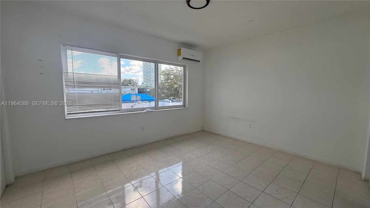 7271 Gary Ave , Unit 25, Miami Beach, FL 33141 Photo