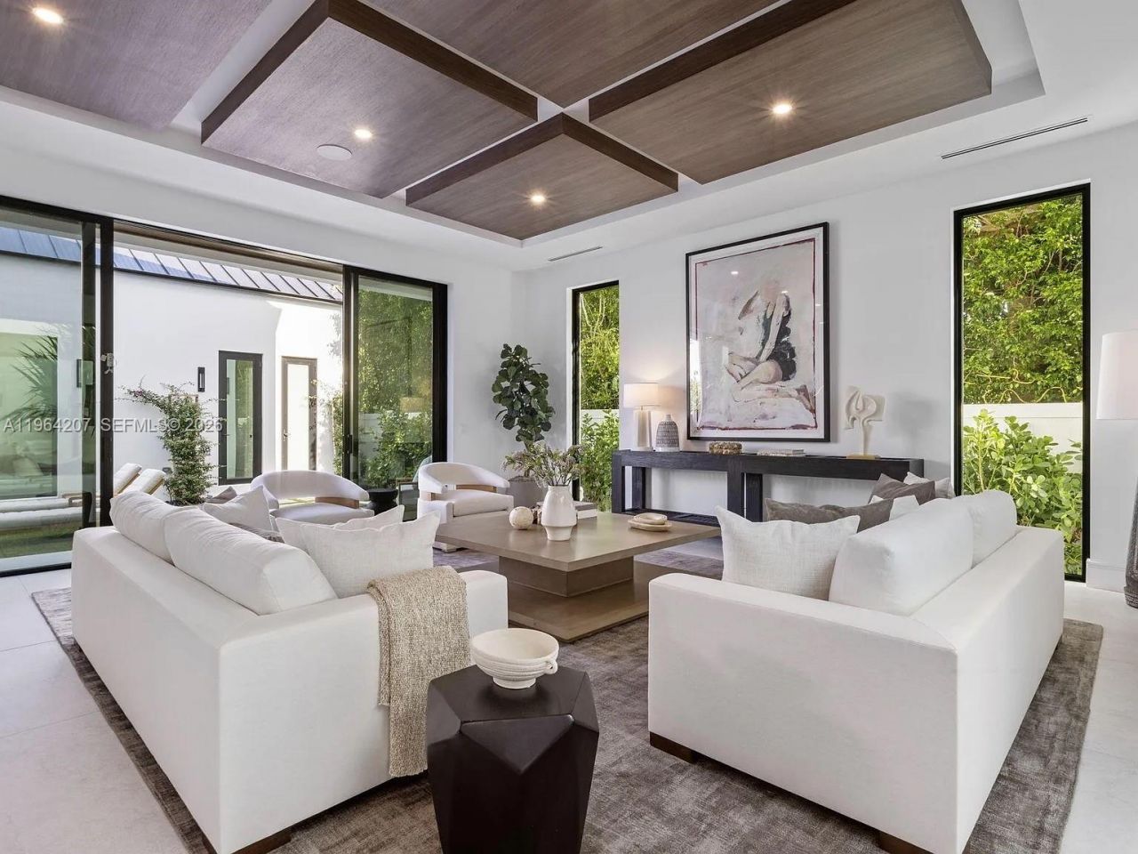 123 Murray Rd , West Palm Beach, FL 33405 Photo