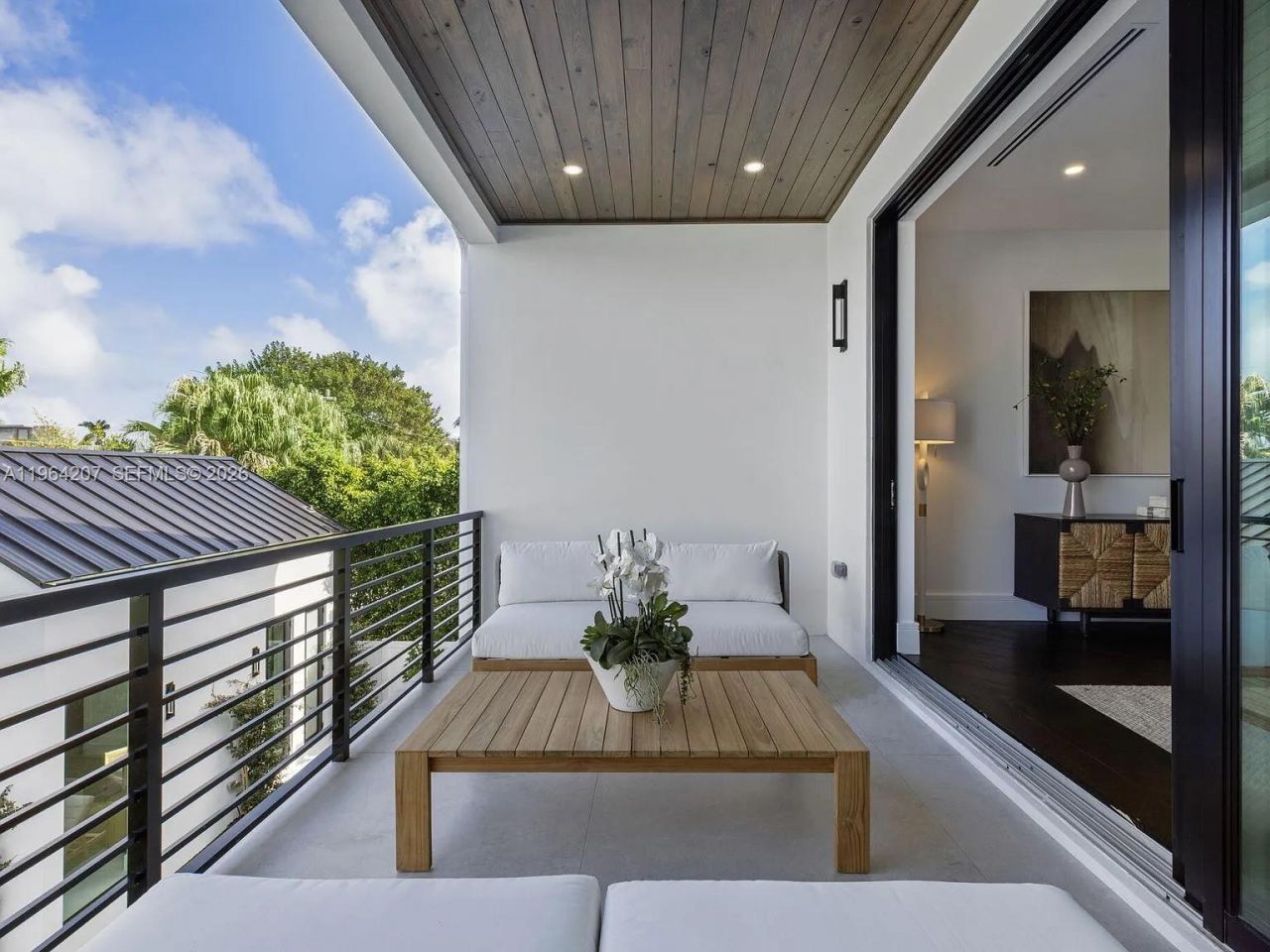 123 Murray Rd , West Palm Beach, FL 33405 Photo