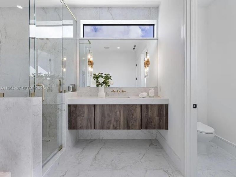 123 Murray Rd , West Palm Beach, FL 33405 Photo