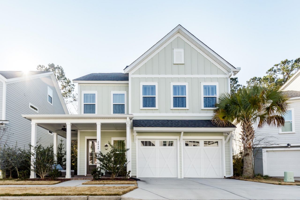 2449 Giles Lane Photo 1