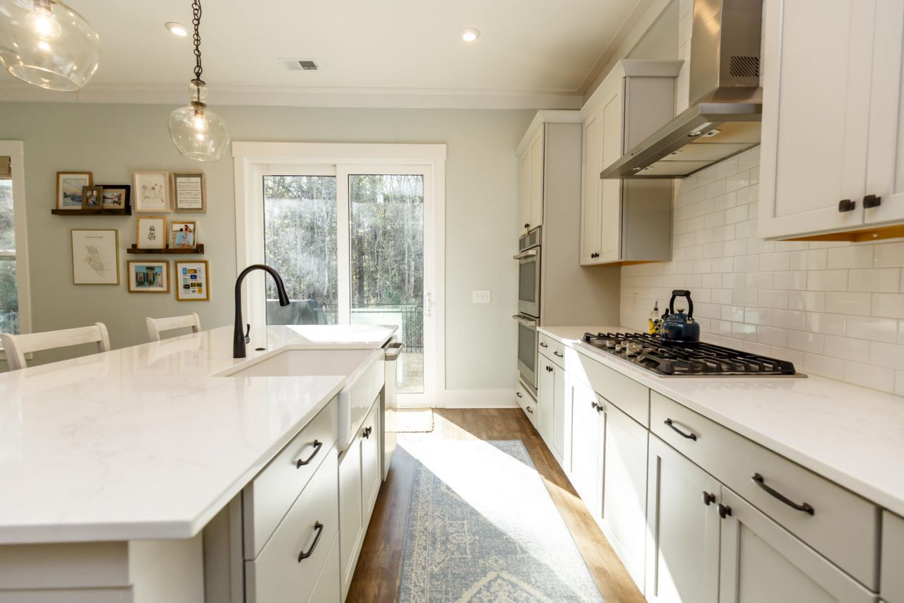 2449 Giles Lane Photo 18