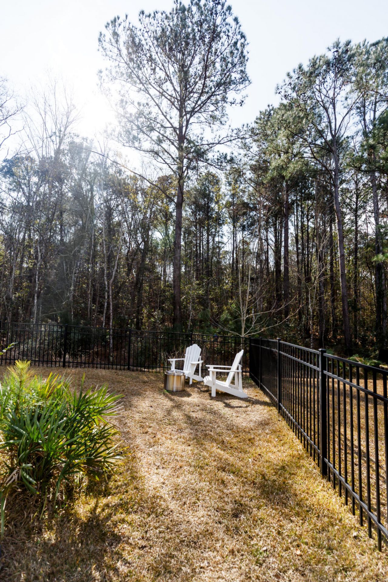 2449 Giles Lane Photo 45