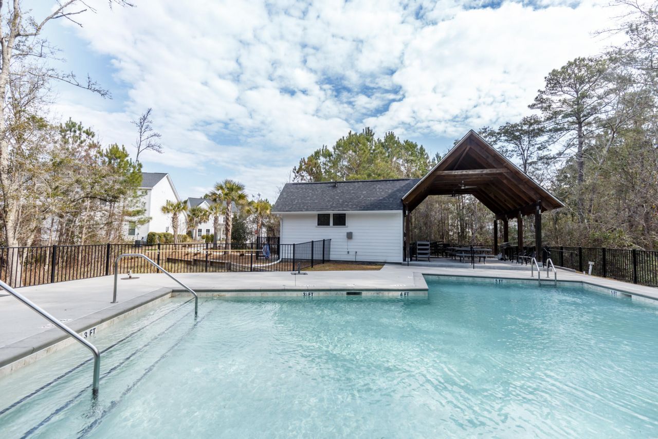 2449 Giles Lane Photo 54