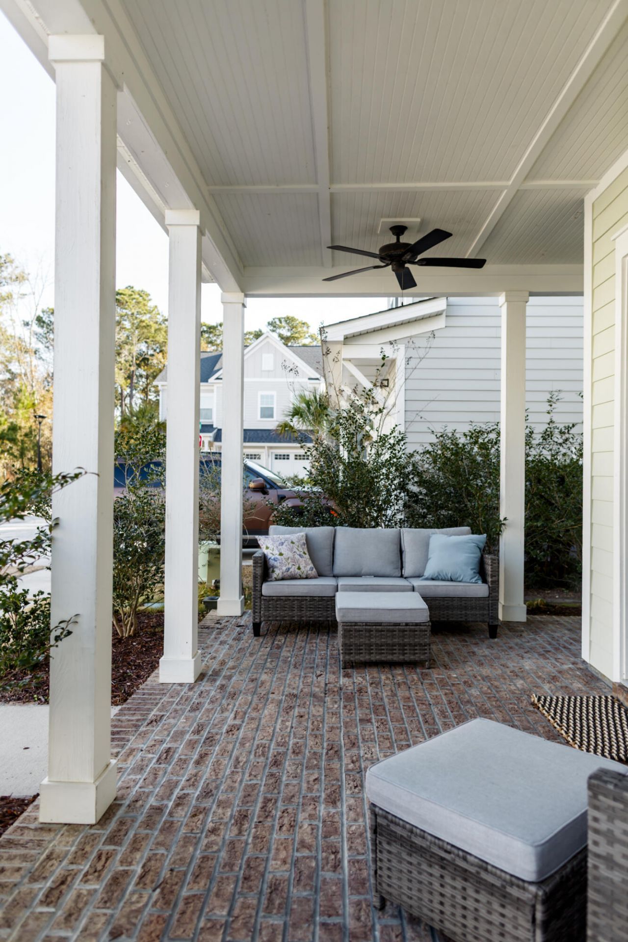 2449 Giles Lane Photo 6